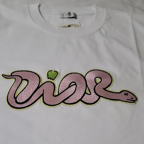 Dior x Kaws White Short Sleeve T Shirt - Picture 2 of 4